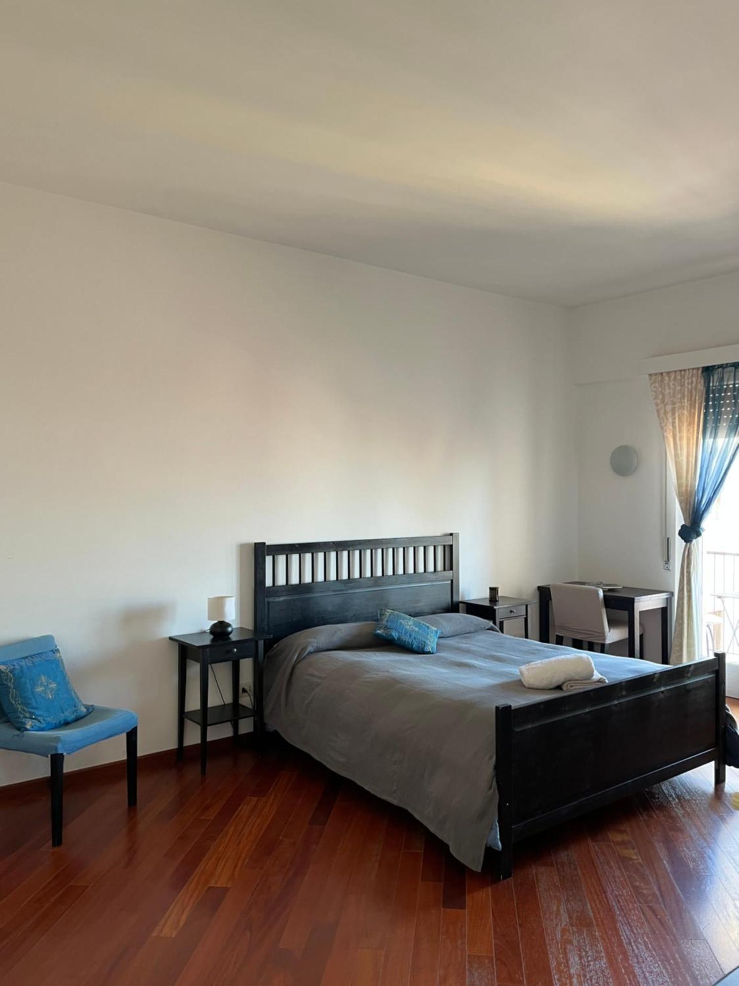 Casa Olga Apartment เนเปิลส์ ภายนอก รูปภาพ